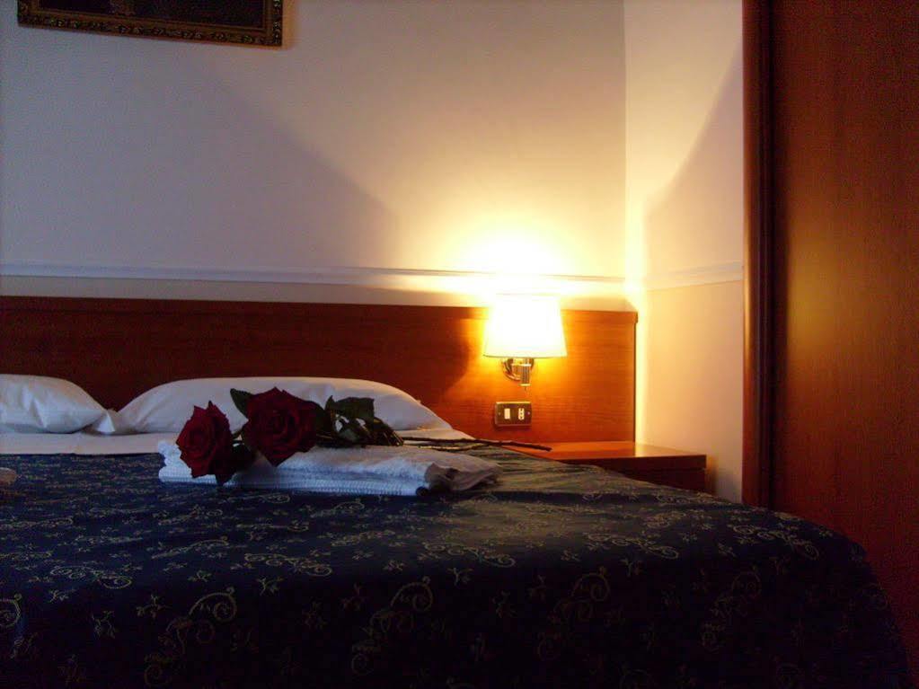 B&B Gerbera Roma Zewnętrze zdjęcie